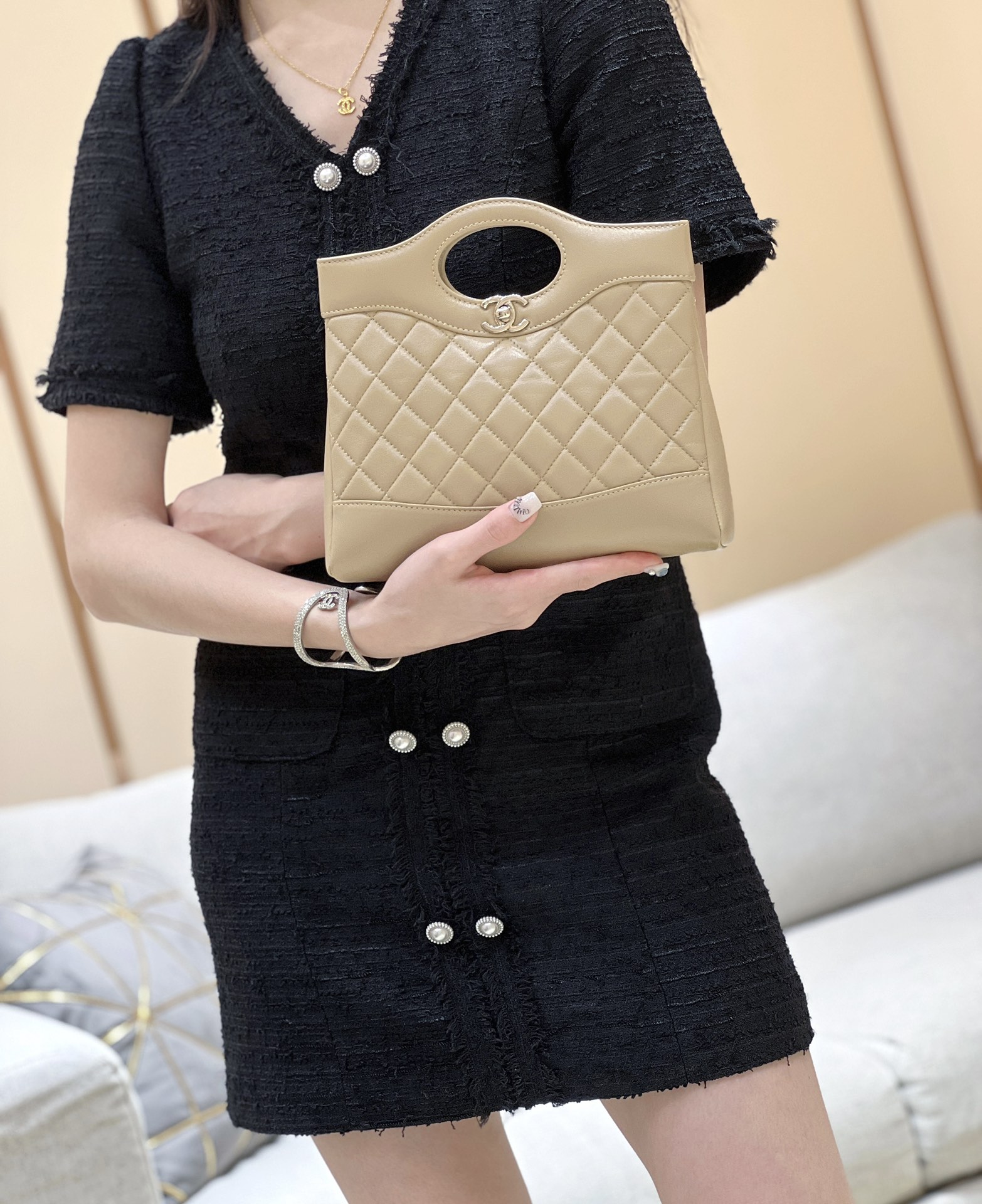 Chanel 24S mini 31bag AS4133 00148