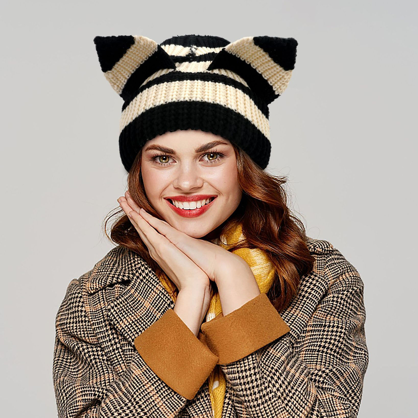 Fashion adult Hot Sale Lady Devil Ears thicken all acrylic knit hat