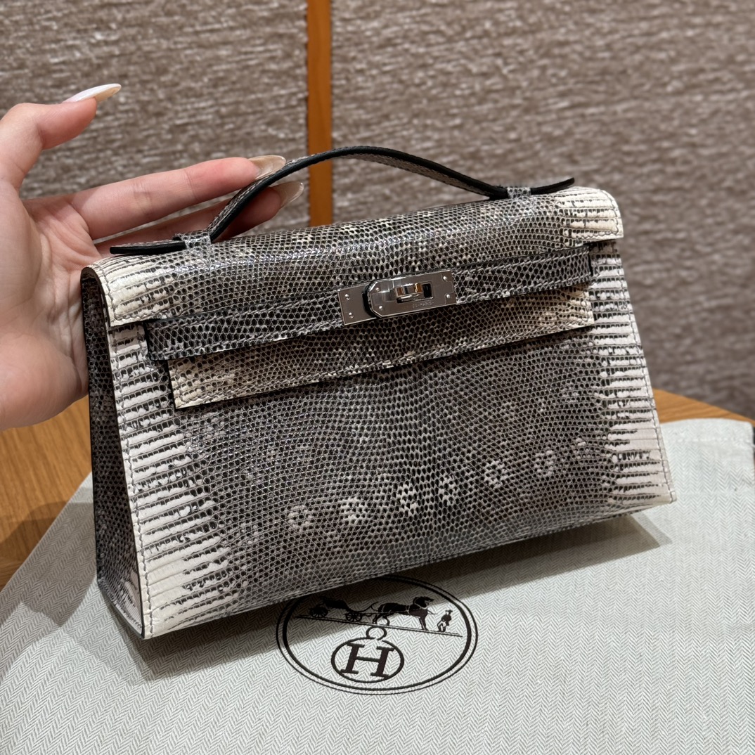 Hermès Kelly Pochette 1BOmbre Handbag (Handmade to Order)