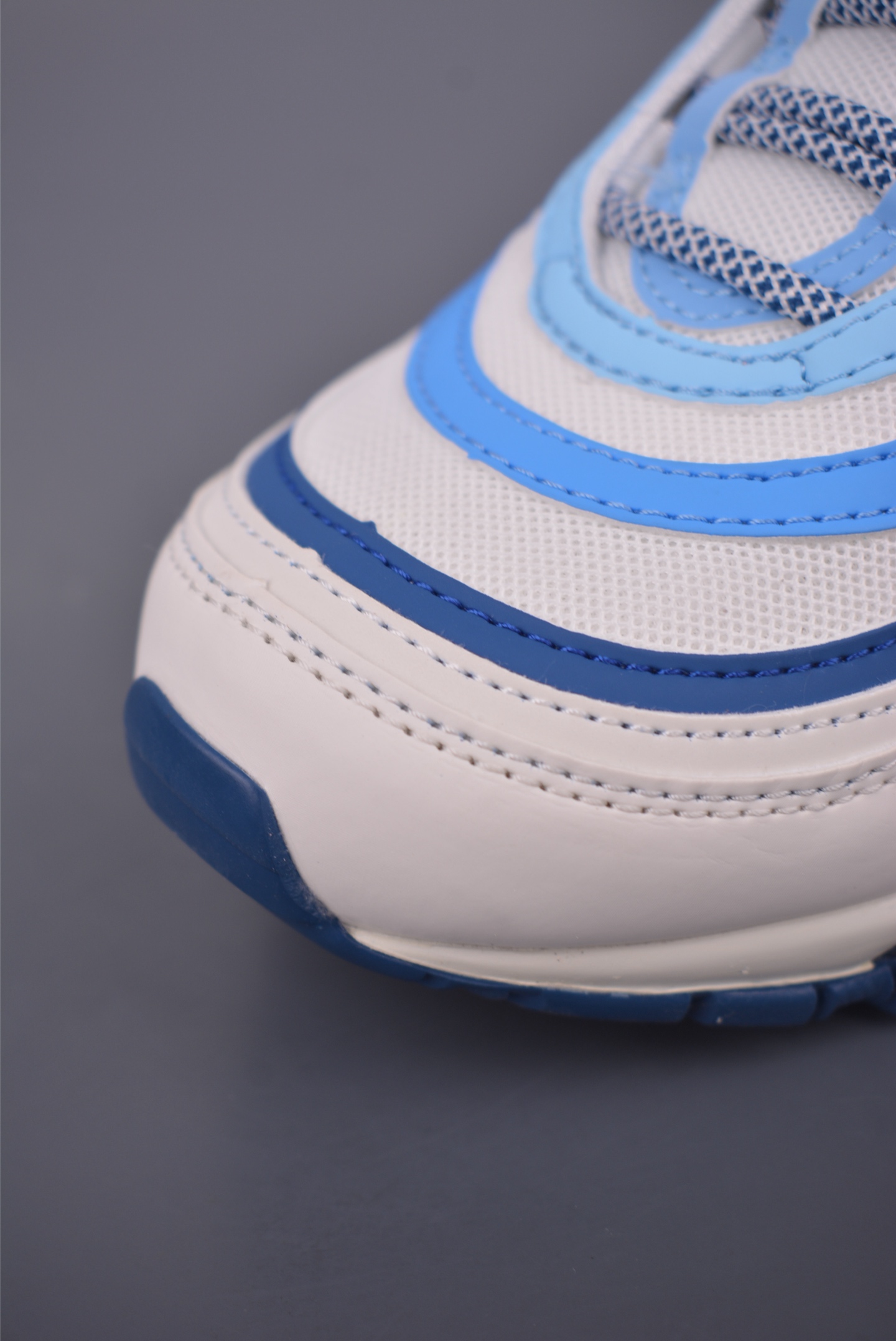 Nike Air Max 97 SE “Blueberry” DO8900-100