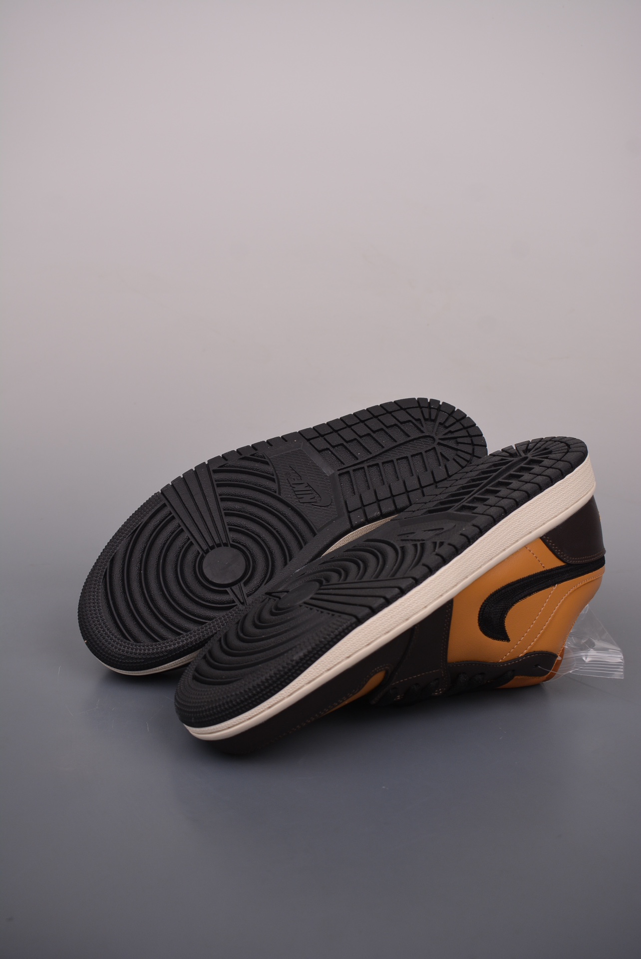Air Jordan 1 Low Tan HQ3603 201