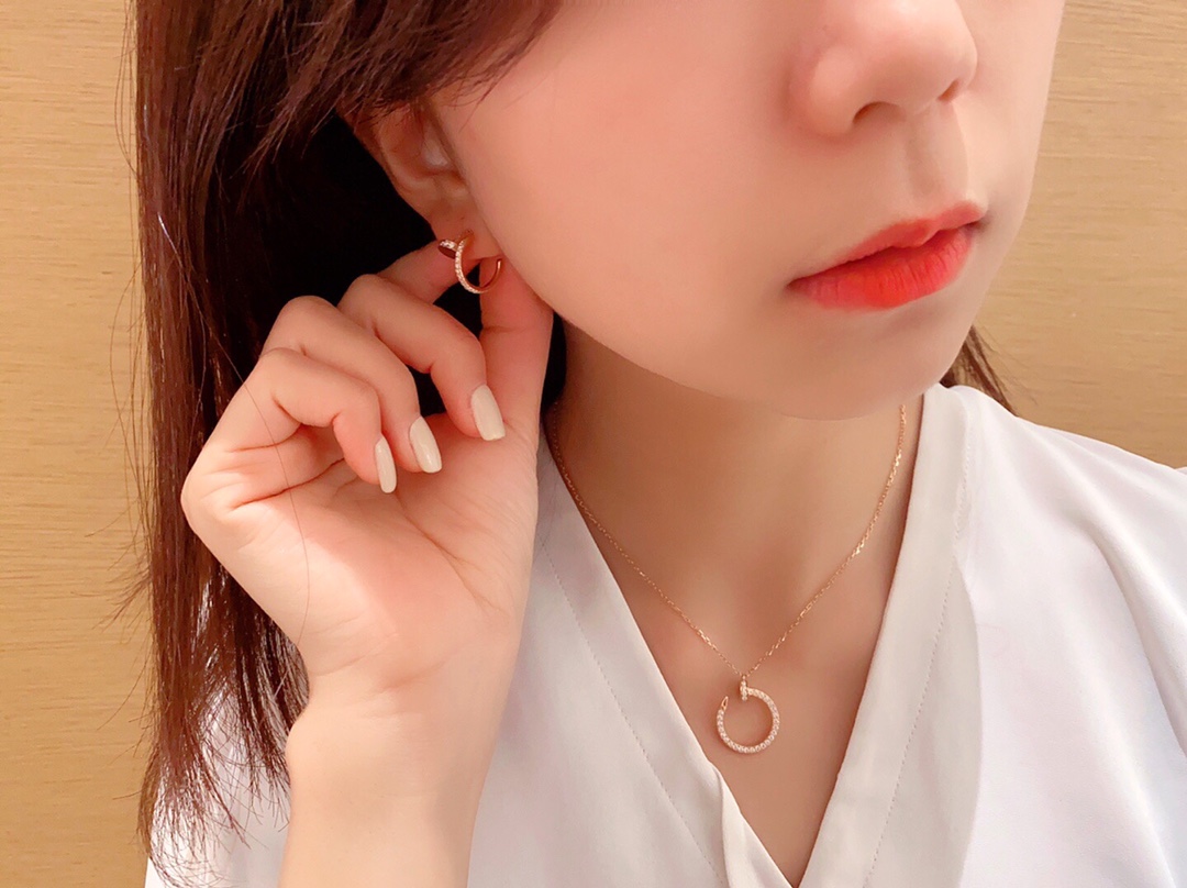 Cartier nail small diamond earrings