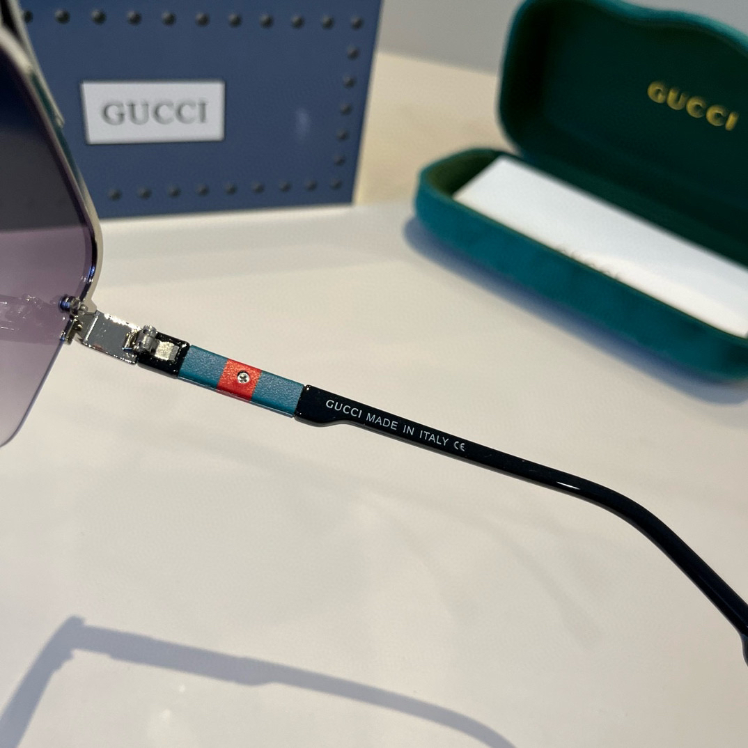 Gucci Square Frame Sunglasses