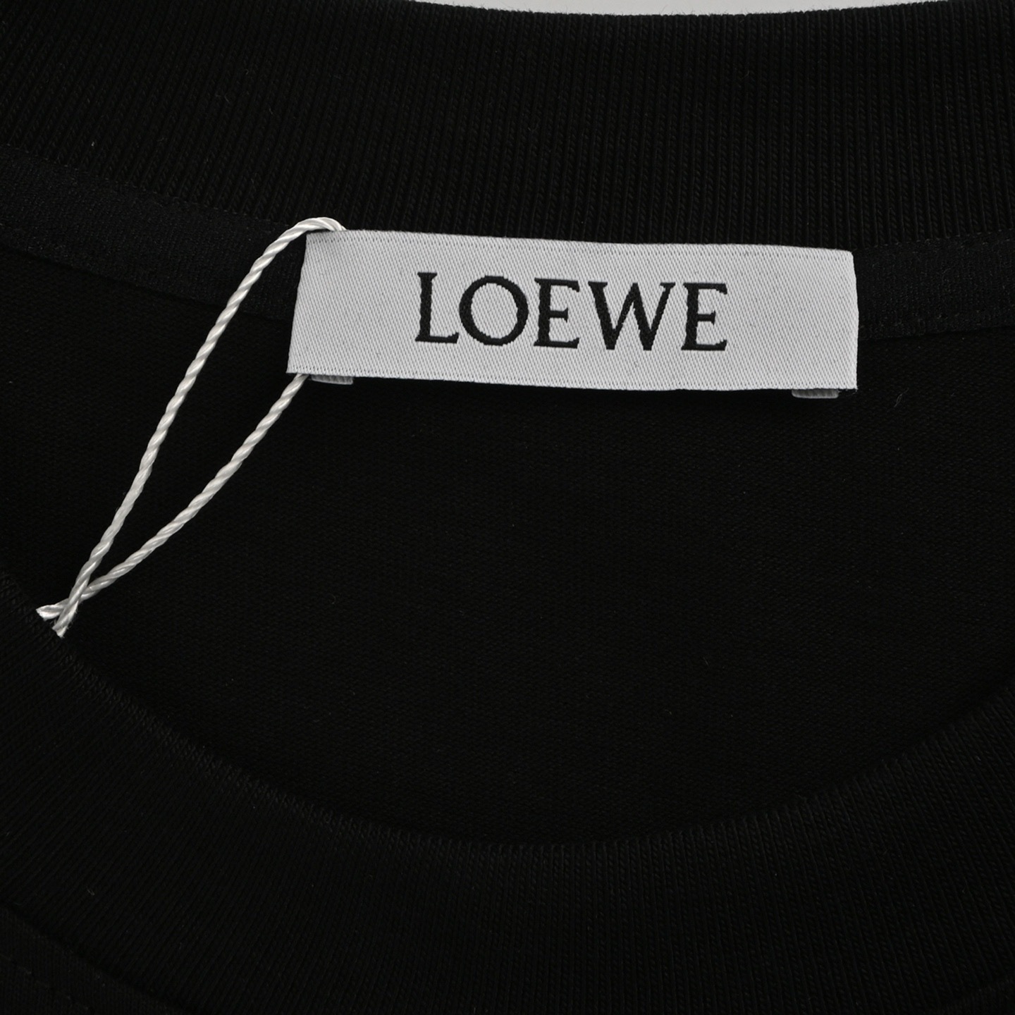Loewe 25ss short-sleeved shirt with embossed logo on the pocket