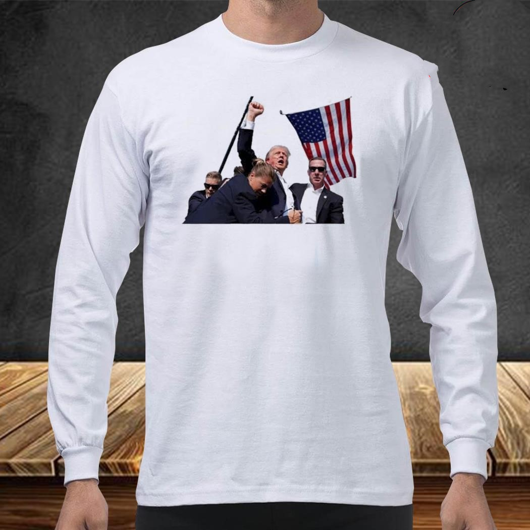 Official Trump Fist Prevails 2024 Active T-Shirt