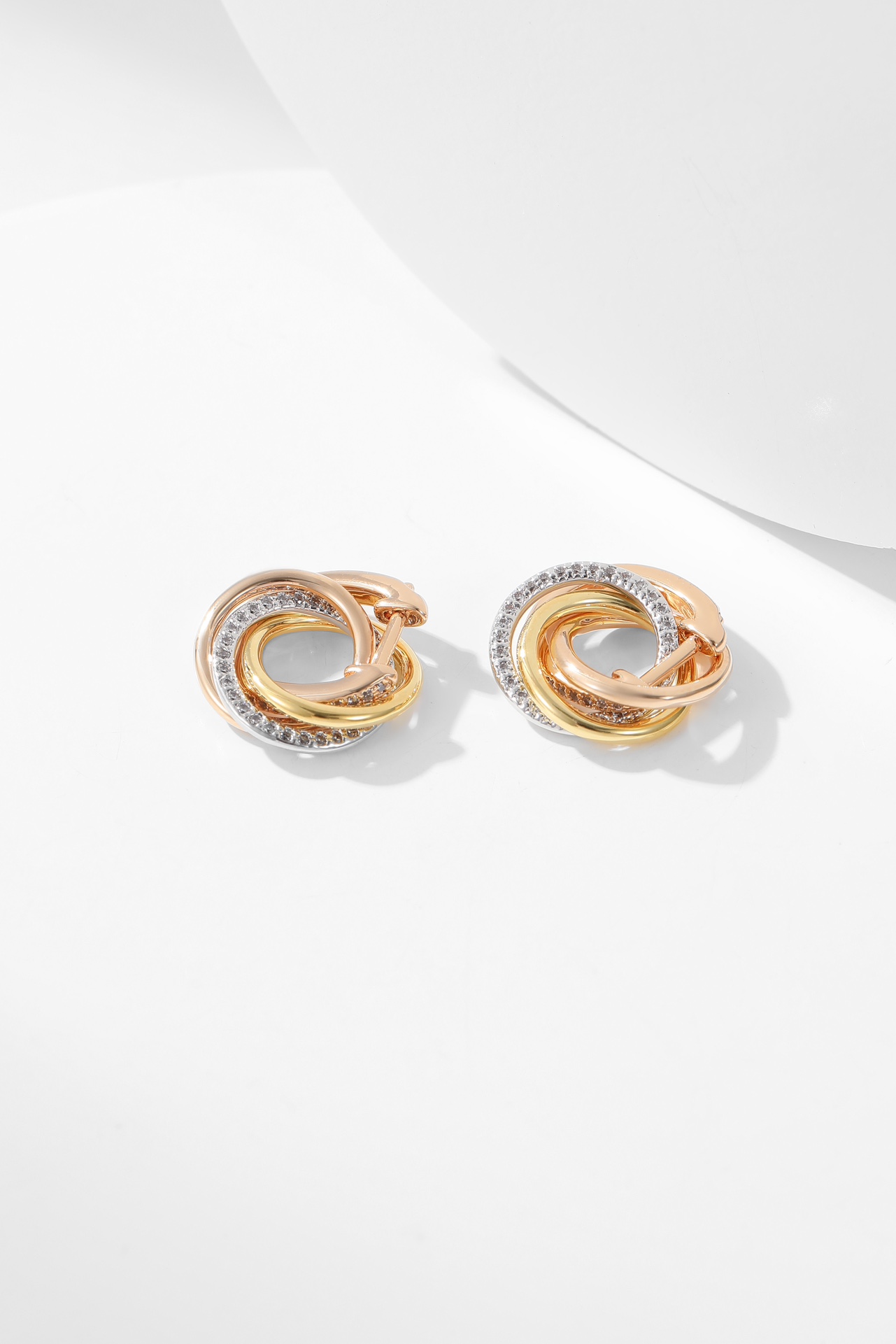 Cartier Trinity tricolor ring diamond earrings
