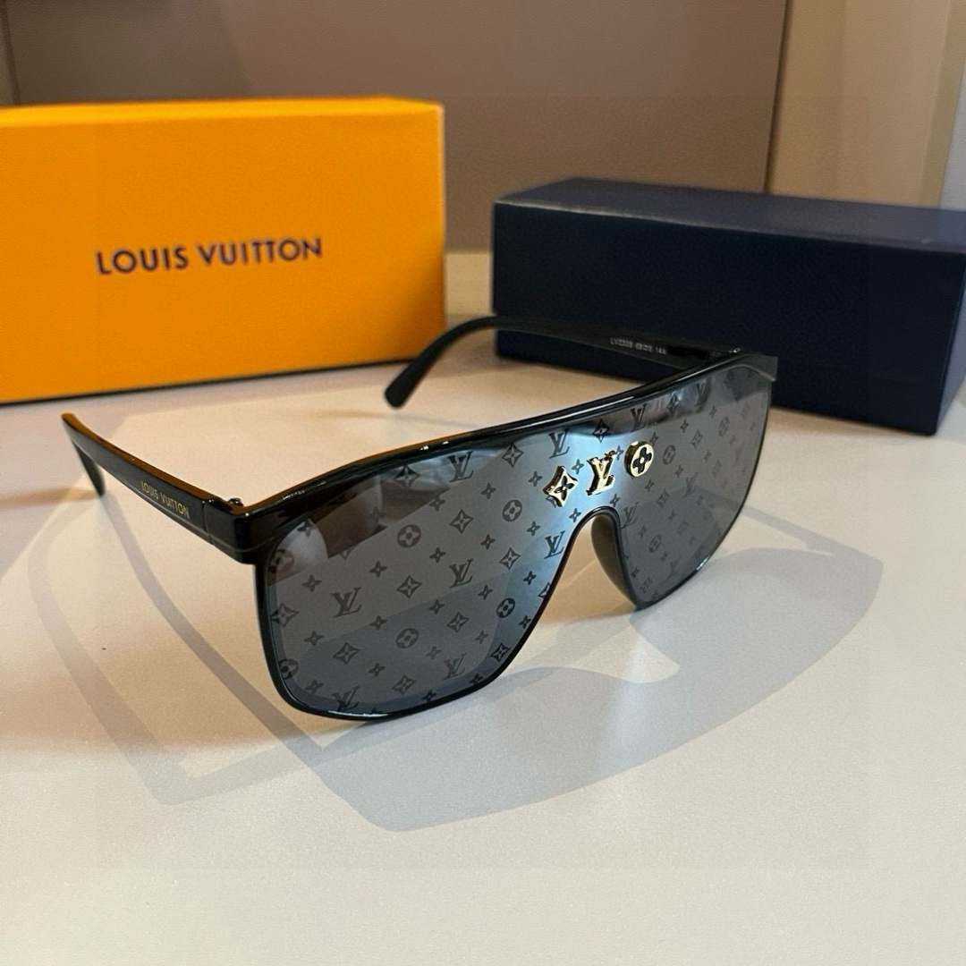 Louis Vuitton Square Frame Sunglasses