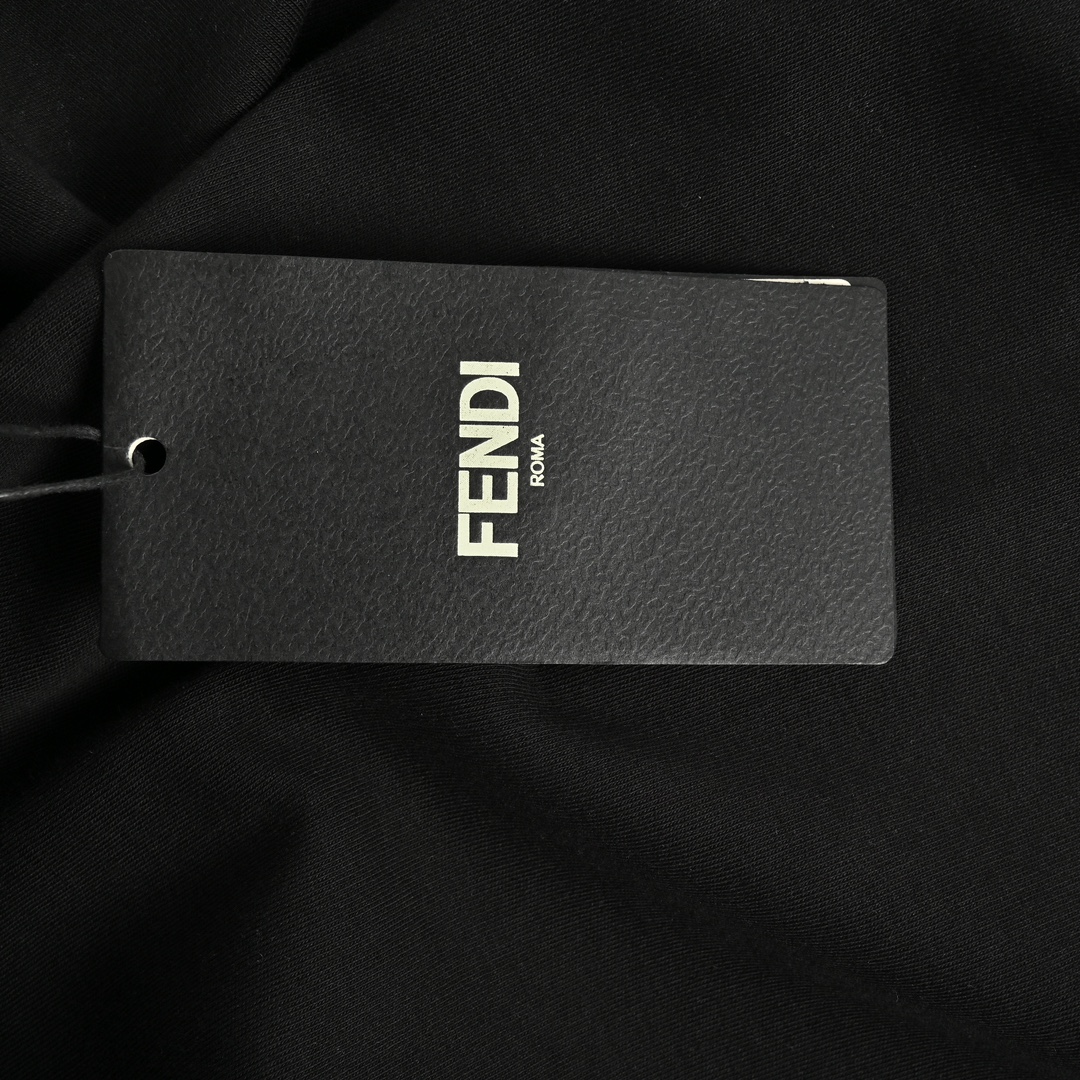 Fendi 24ss collar metal FF short sleeve