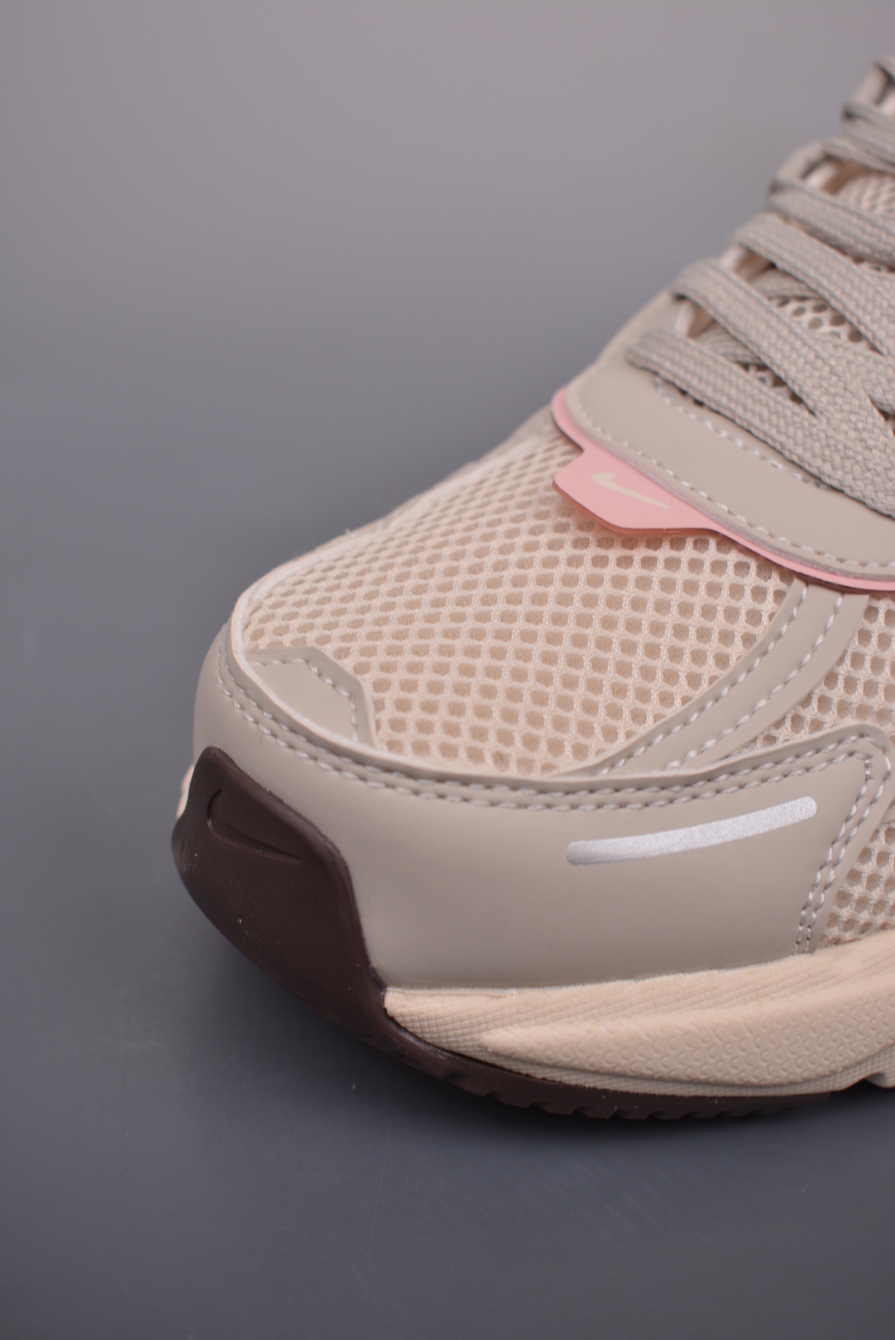 NIKE V2K Runtekk Beige Grey FN0738-107