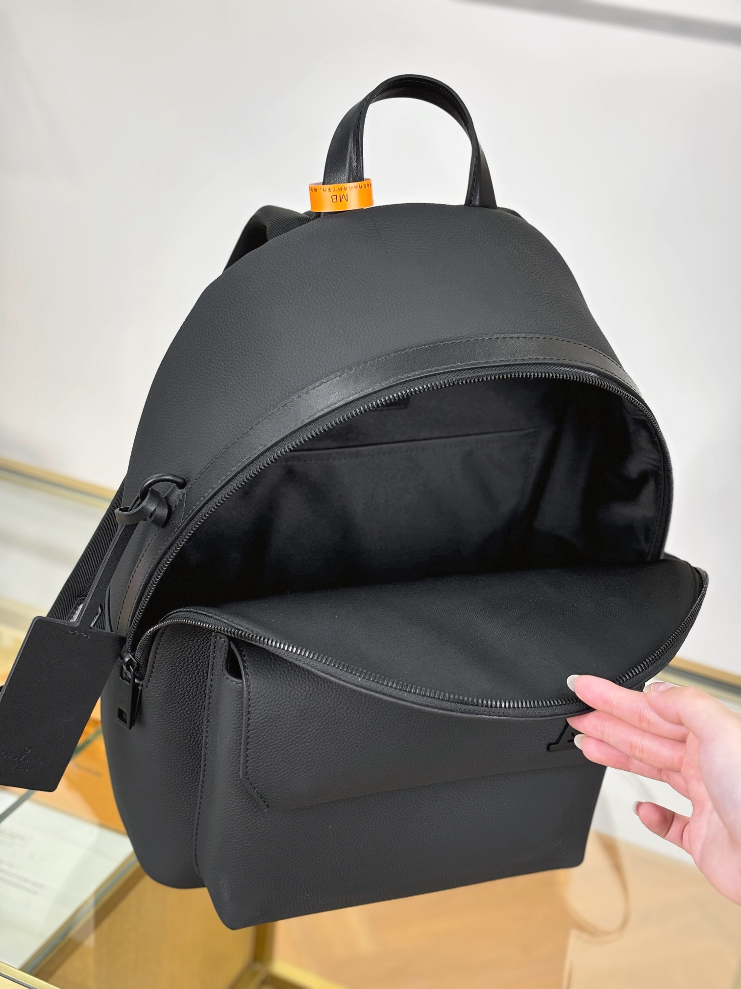 Louis Vuitton TAKEOFF Backpack M57079