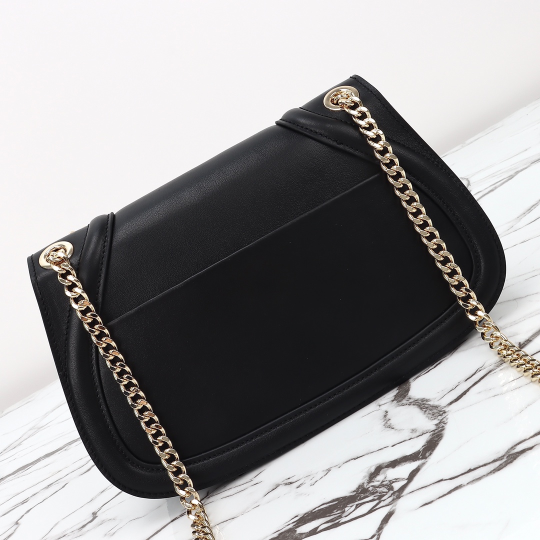 Gucci Blondie medium shoulder bag 815715 AAEEX 1000