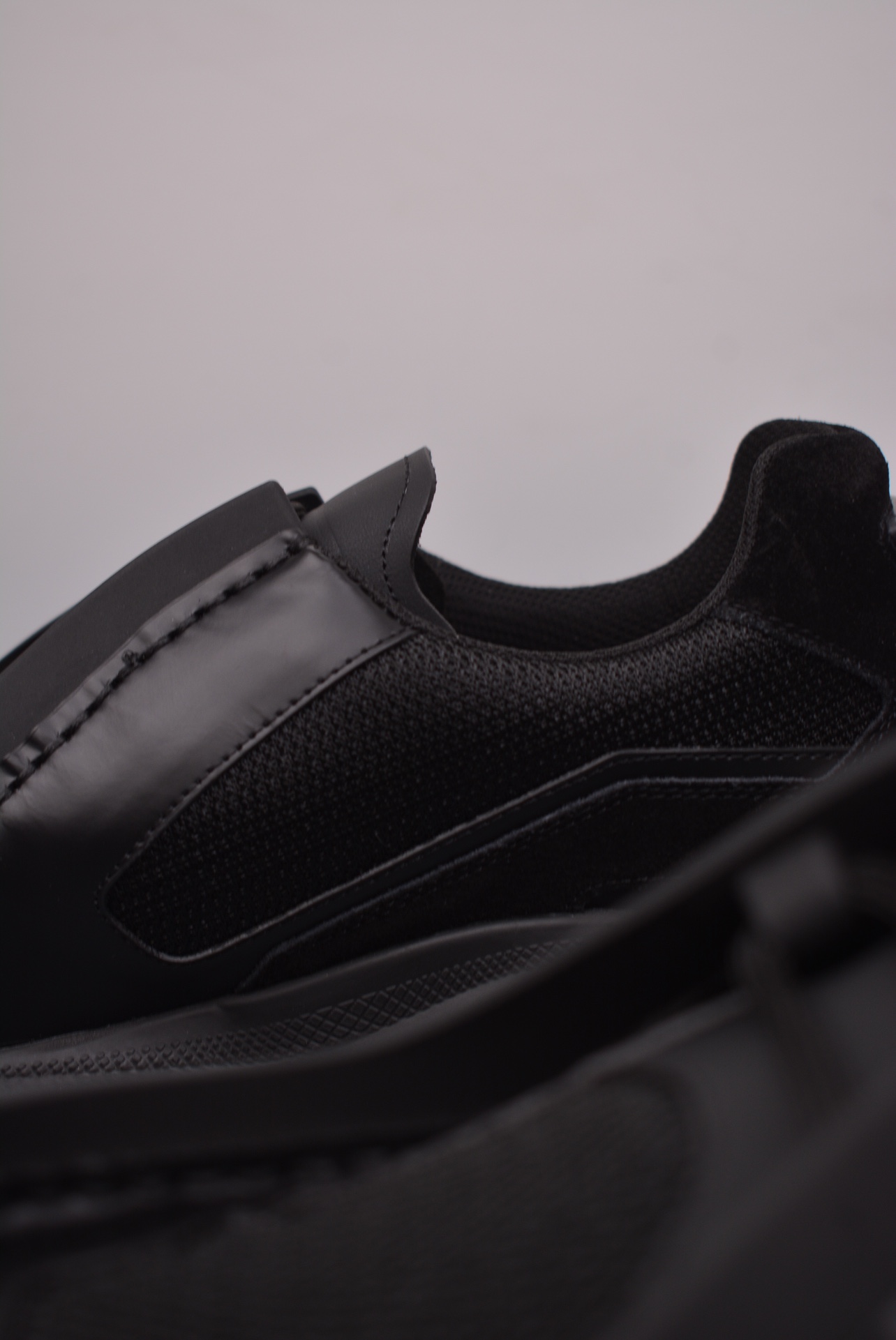 PRADA Men's New Thick-soled Stitching Sneakers Leather Black