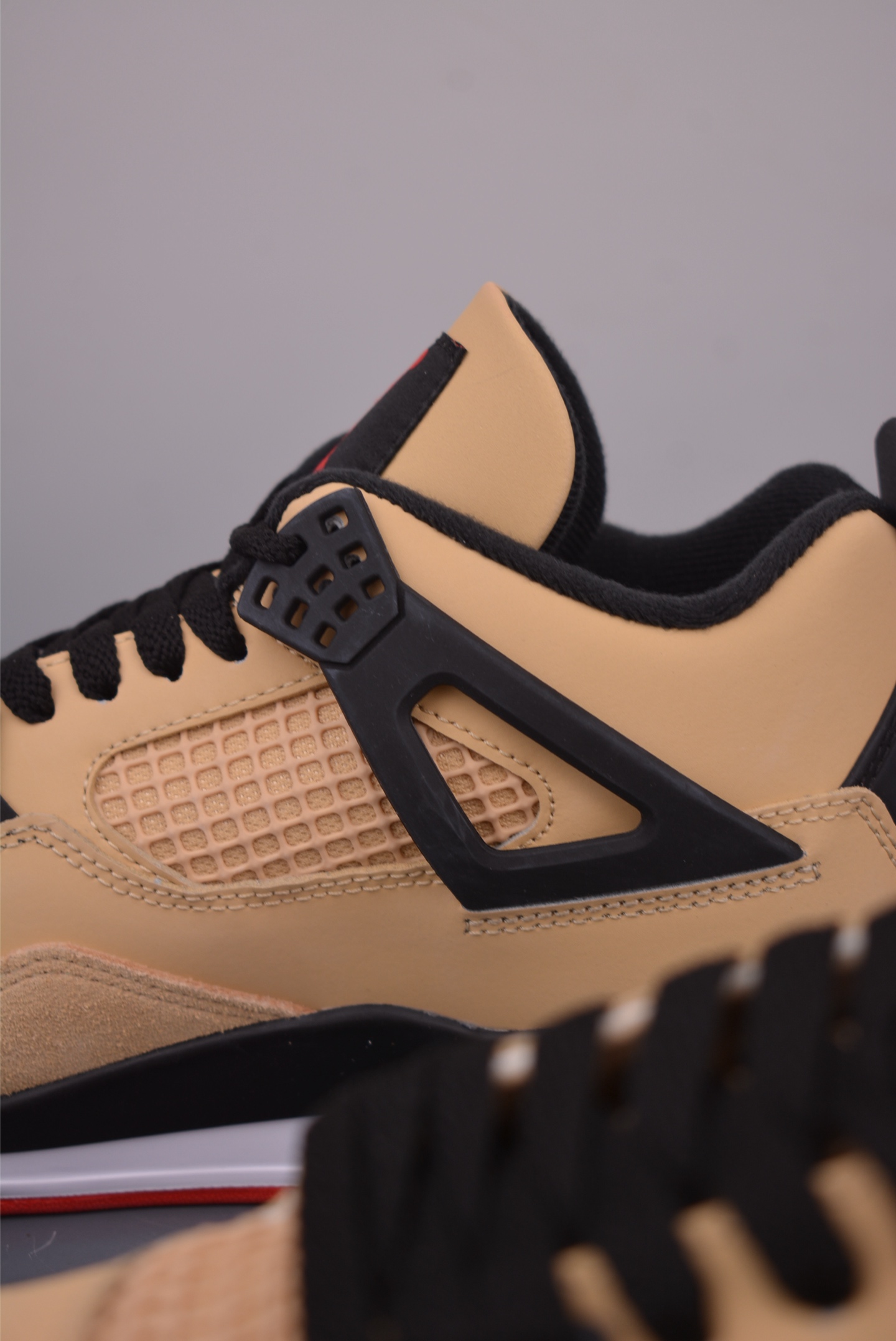 Air Jordan 4 “Pizza”  IH2094-200