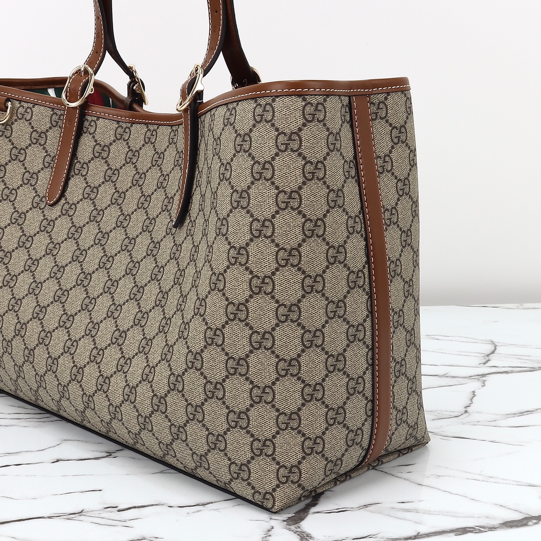 Gucci GG Emblem large tote bag ‎ ‎815213 FAD6L 9758