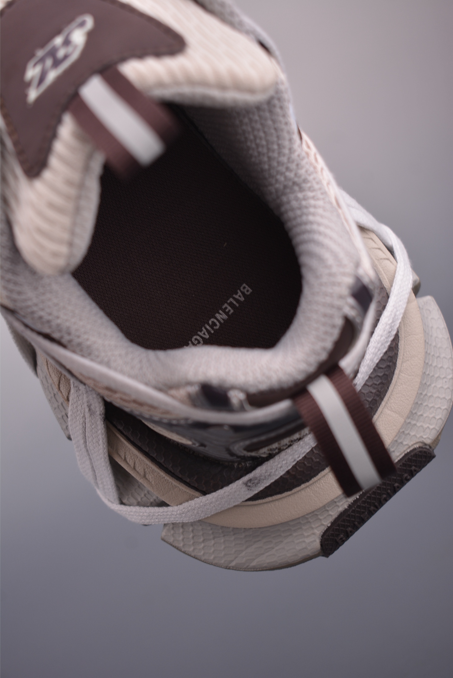 Balenciaga Phantom Sneaker 778698 W3XLL