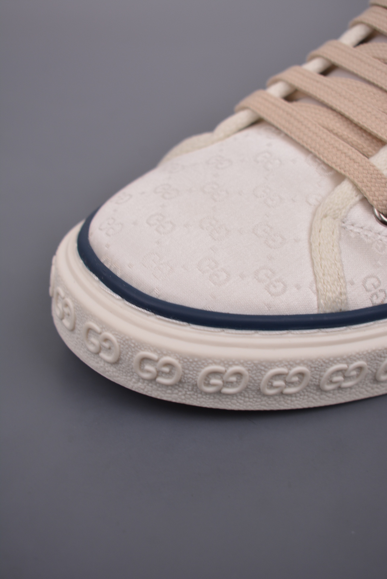 Gucci Tennis 1977 Print Sneaker White Green Red