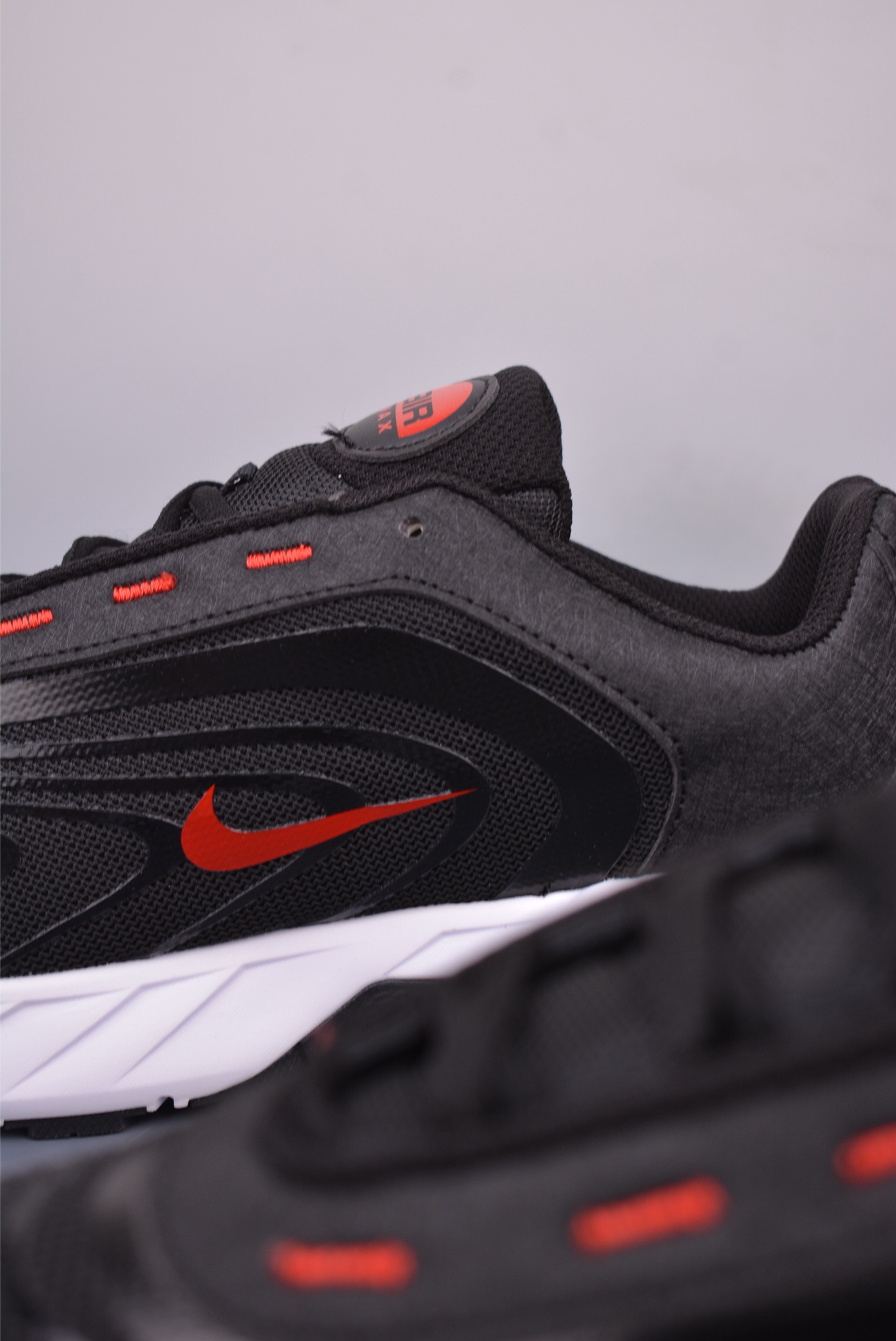Nike Air Max Fire 