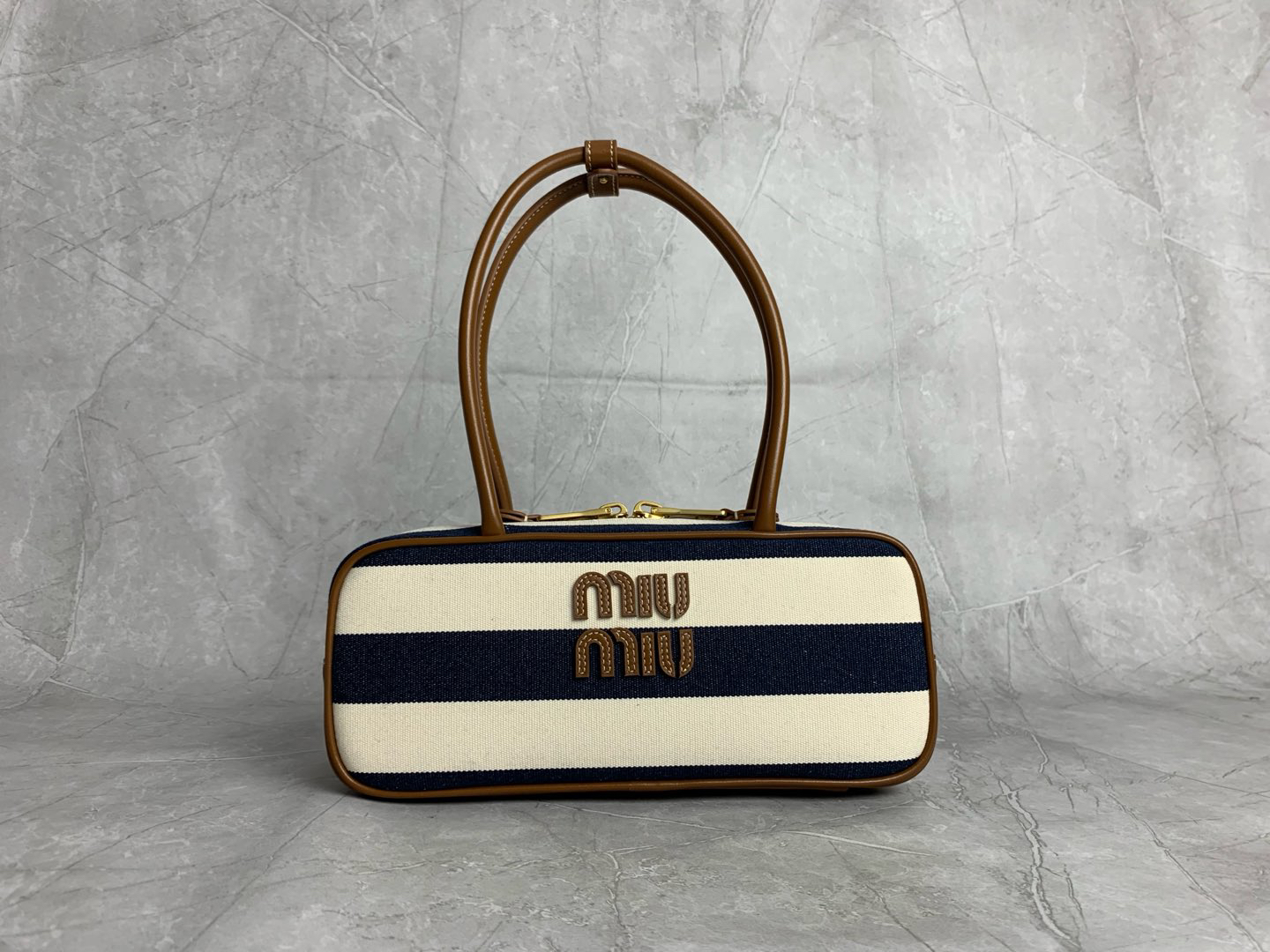 Miu Miu Beau canvas bag 5BB173