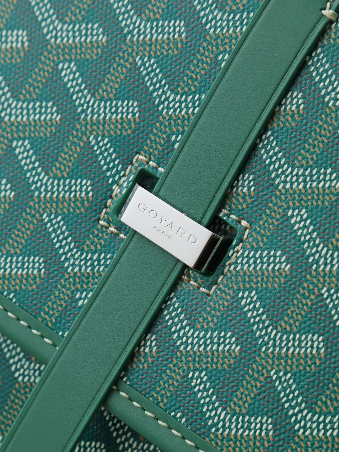Goyard belvedère shoulder bag 244