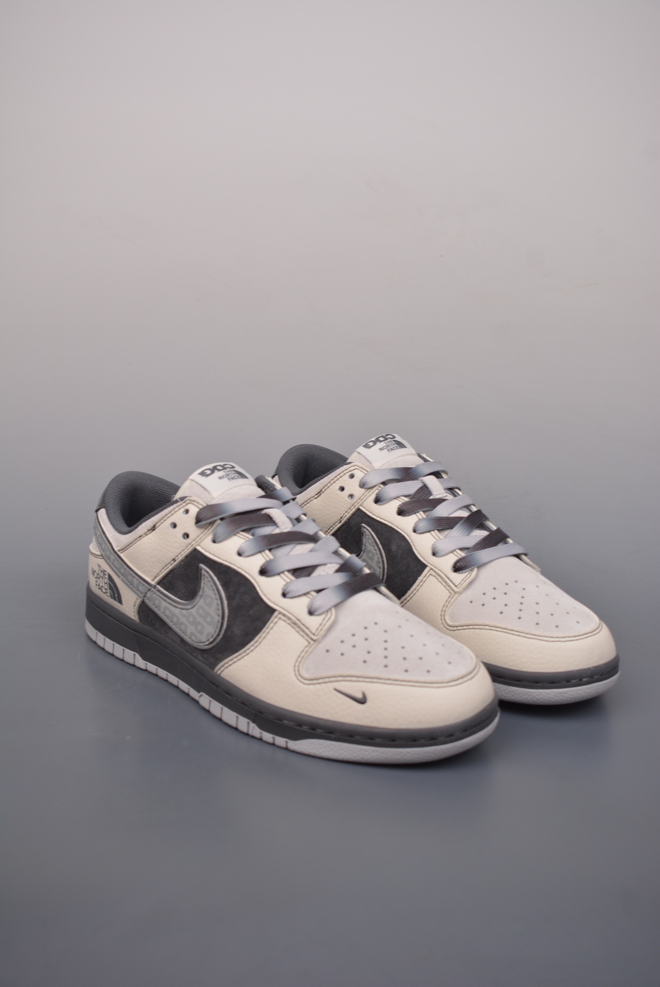 The North Face x CDG x Nike SB Dunk Low Comme des Garcons Off-White Grey XX3168-202