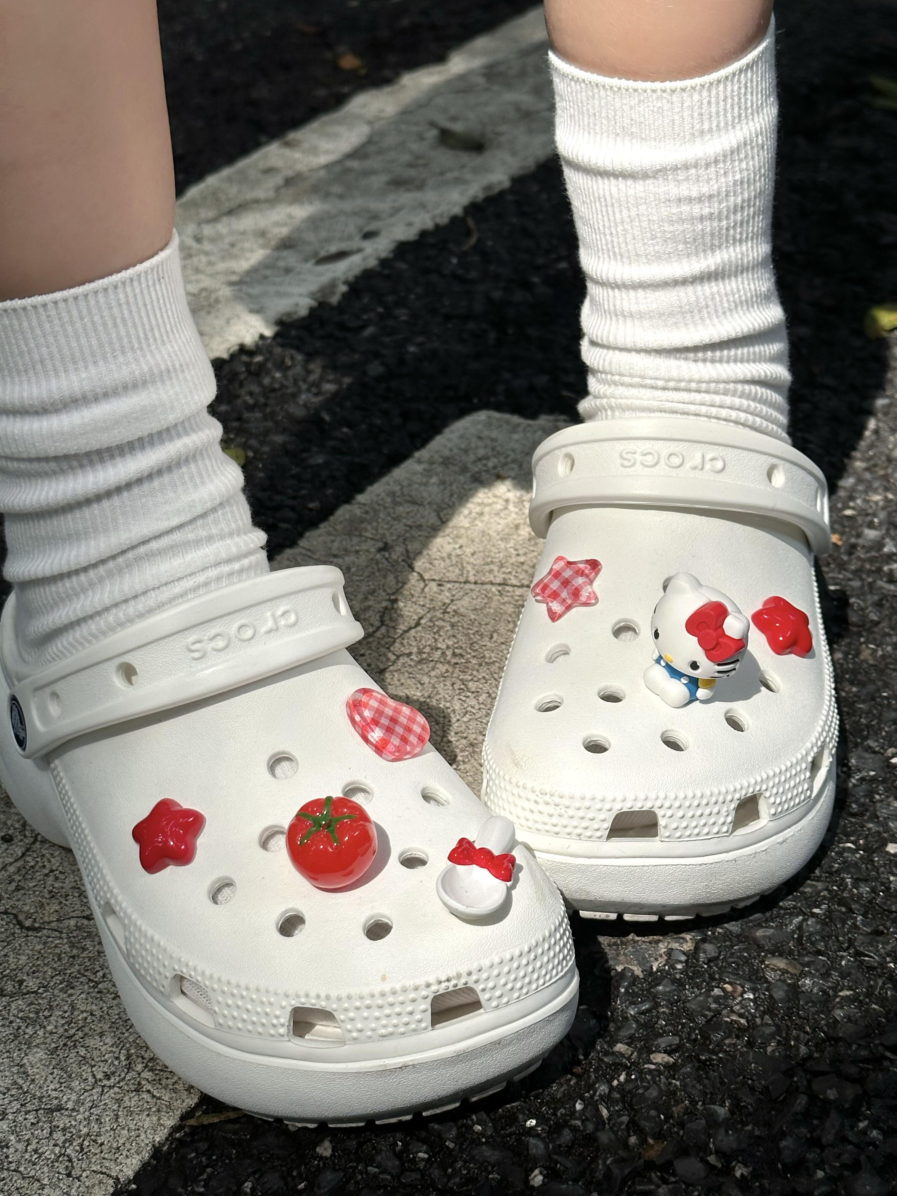 Hellokitty Charms Cute Pack Pins Shoe Decoration Croc Accessories for Croc Bags Clogs Slides
