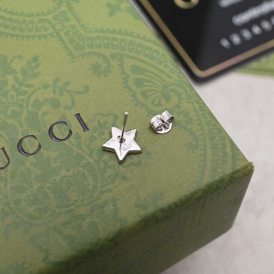 GUCCi five-pointed star earrings