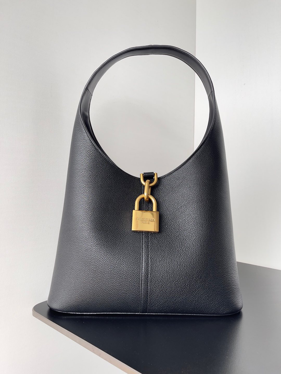 Balenciaga 2024 Early Spring Series Loer Hobo Bag