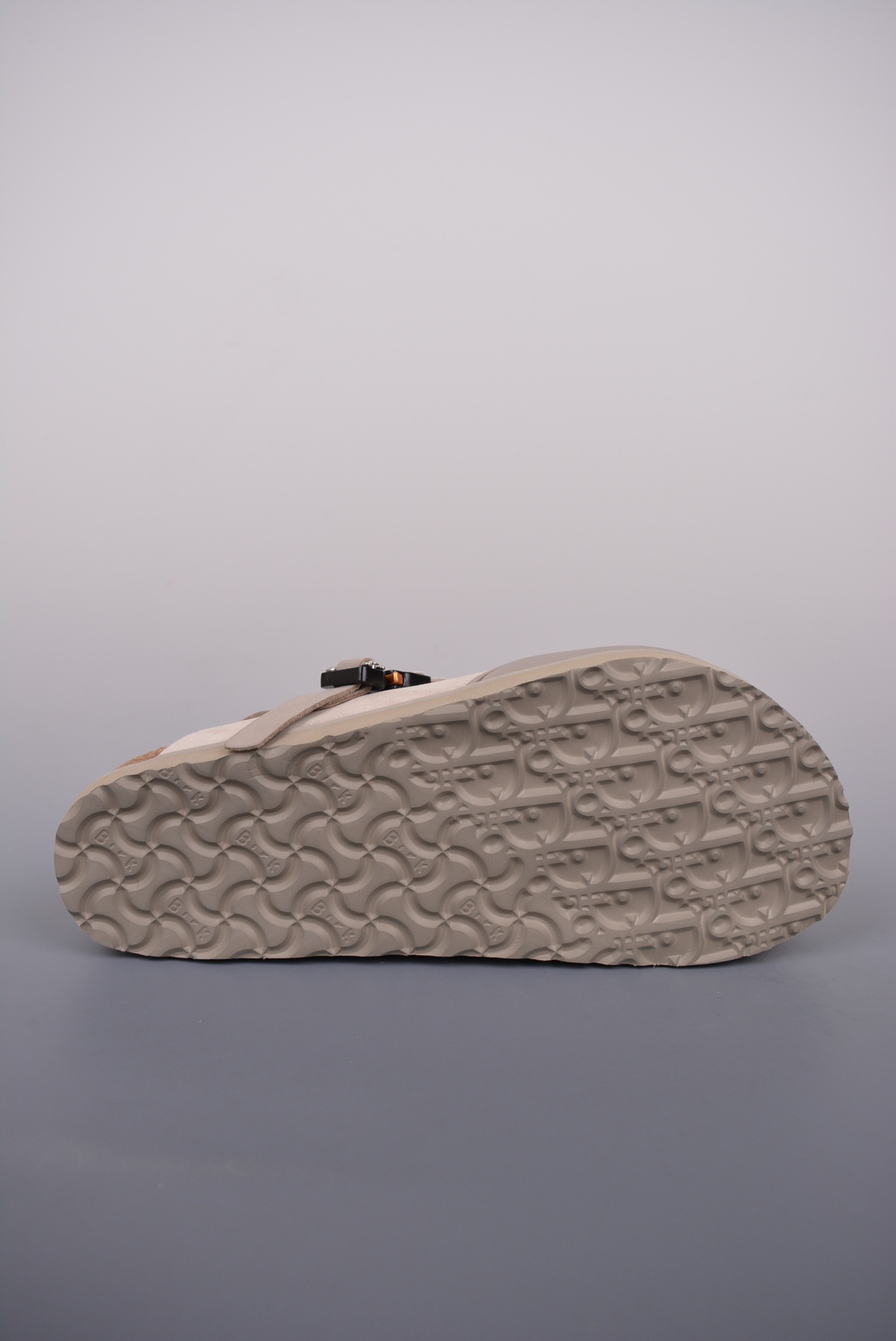 Dior x Birkenstock functional lock design joint model 1144410NCC