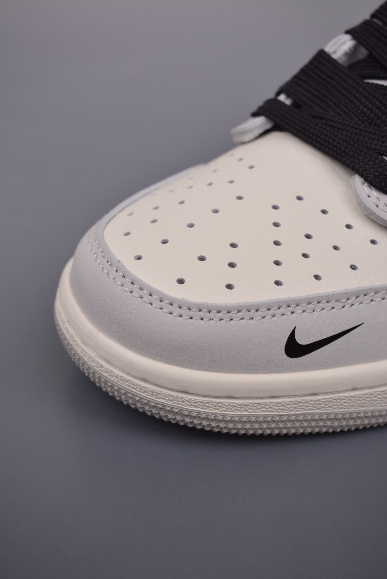 Supreme x Nike By You Air Jordan 1 Low OG Grey, Beige, White and Black Cracked
