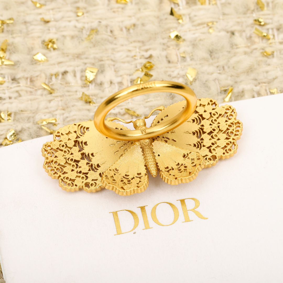 Dior Bow Pearl Ring