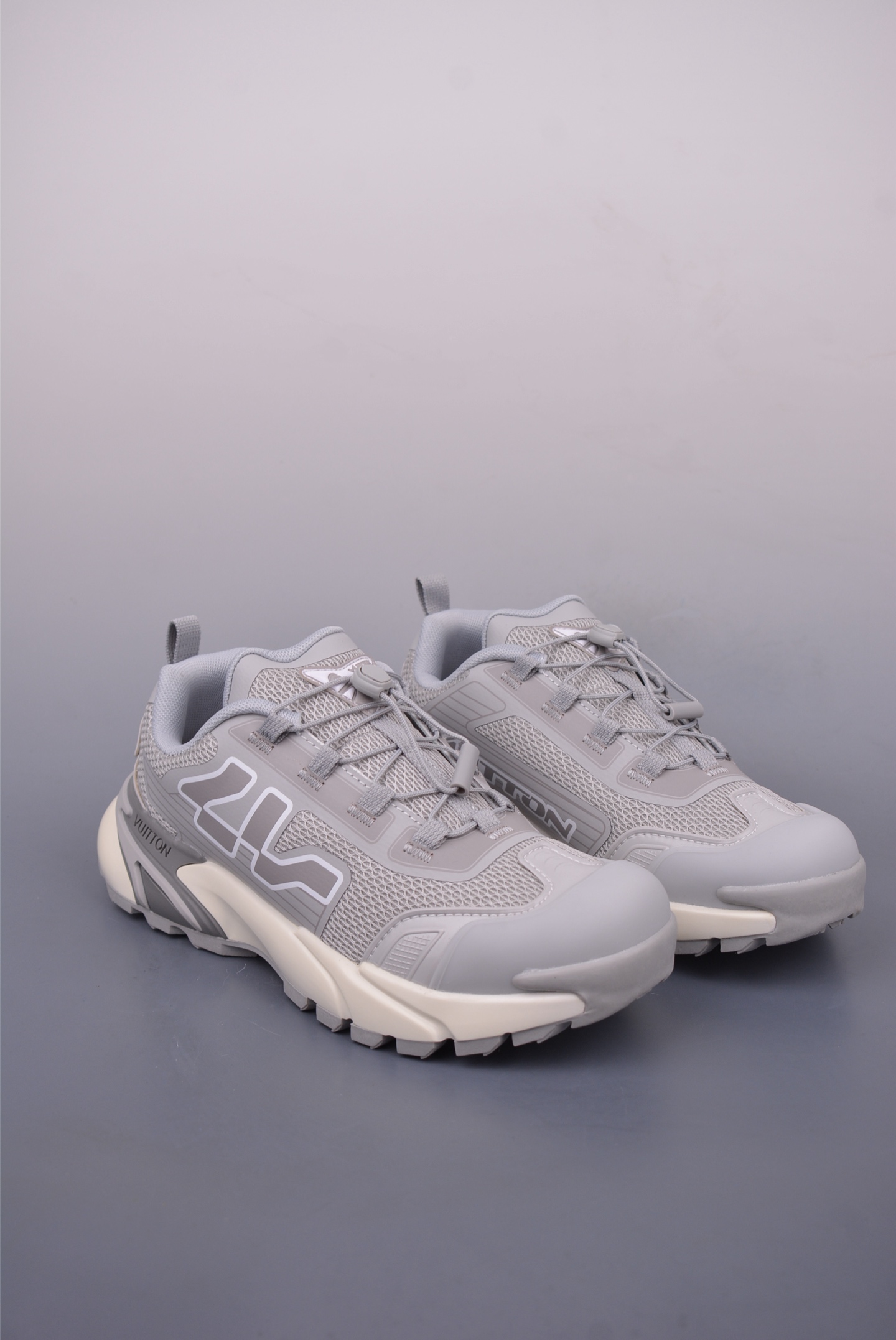 Louis Vuitton Runner Tatic “Gray” 1AHA87