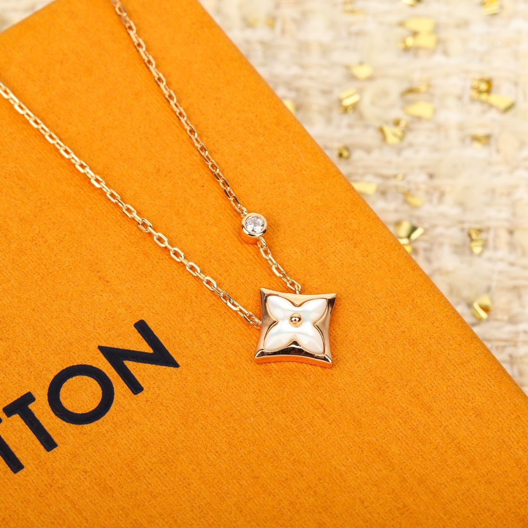 Louis Vuitton Limited Edition Carnelian Necklace