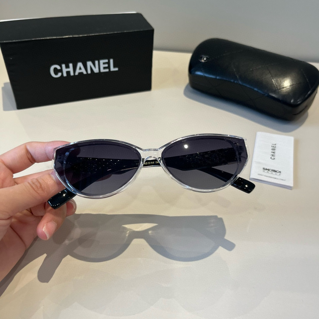 Chanel round frame sunglasses