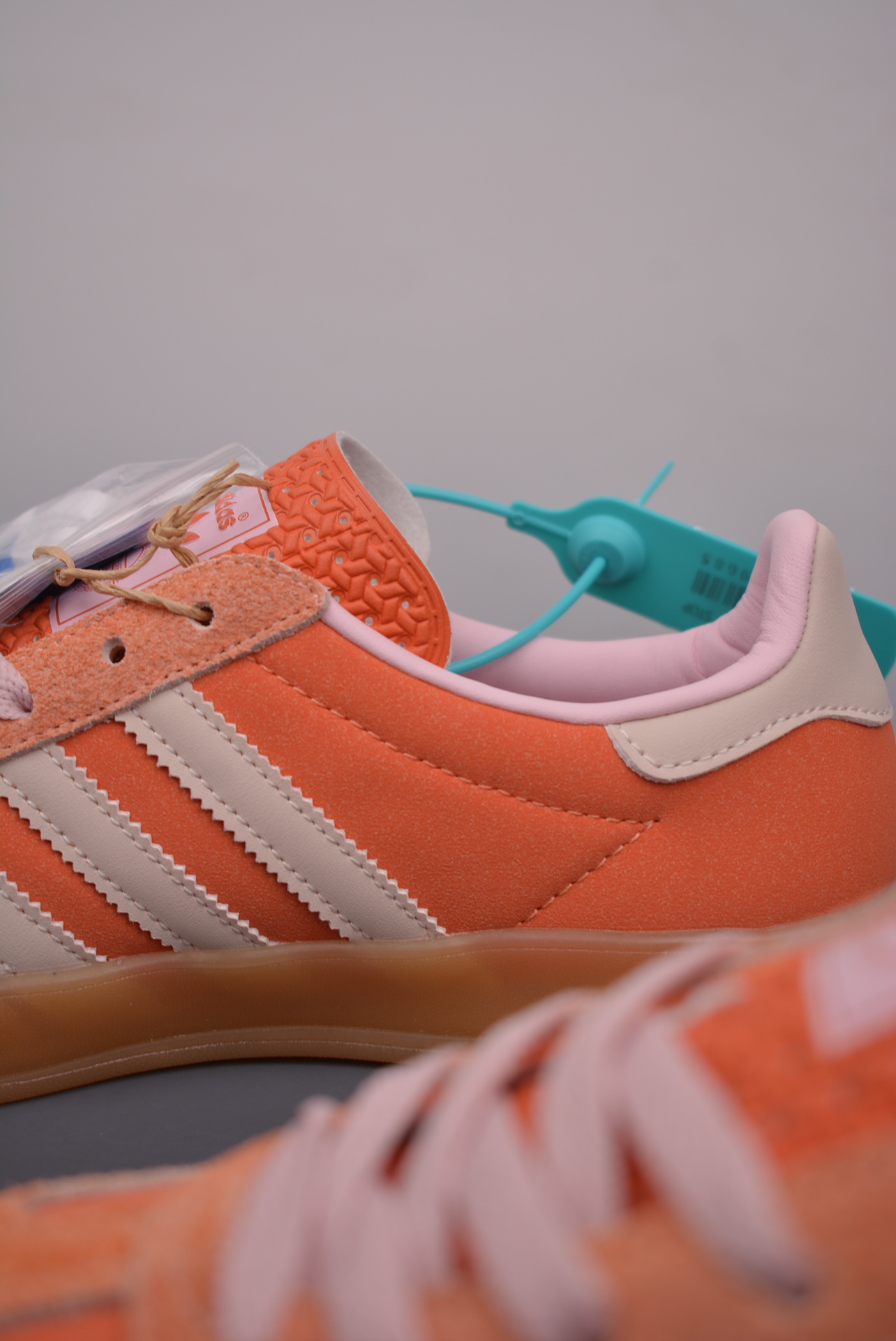 Adidas Gazelle Indoor Trainers Orange Pink IE2946