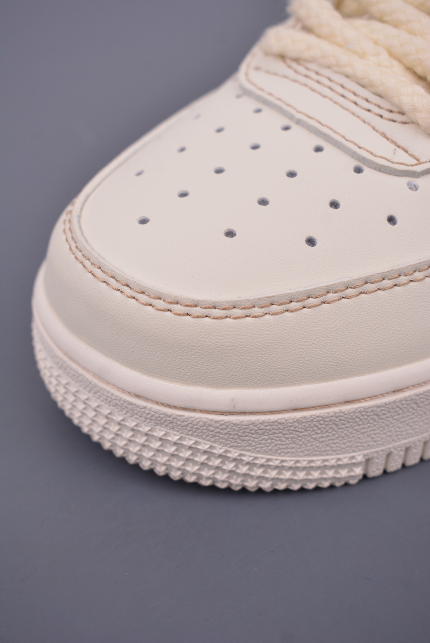 Nike Air Force 1 07 LV8 Low 