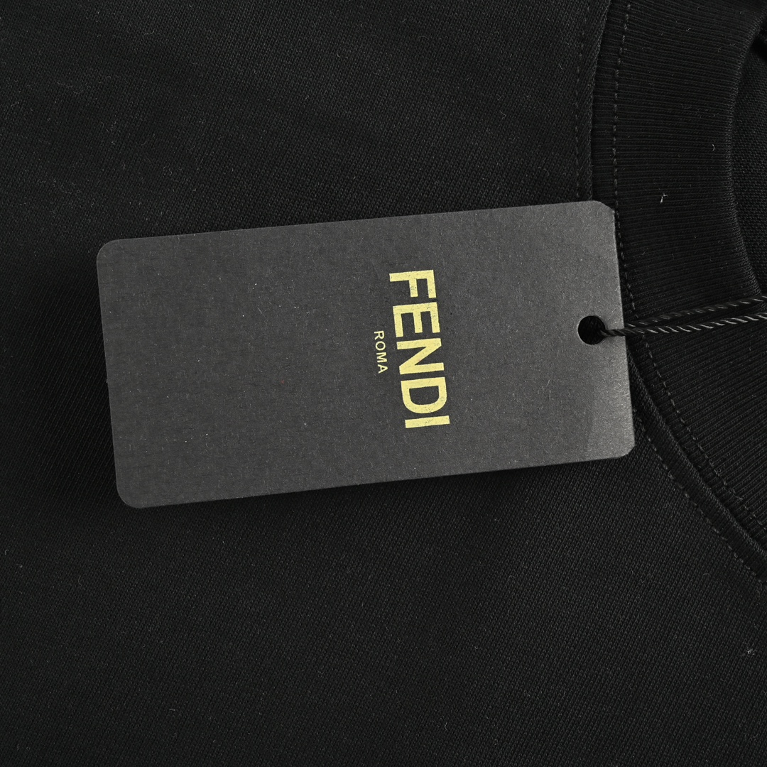 Fendi 24Fw short-sleeved shirt with contrasting double F logo embroidery on the chest