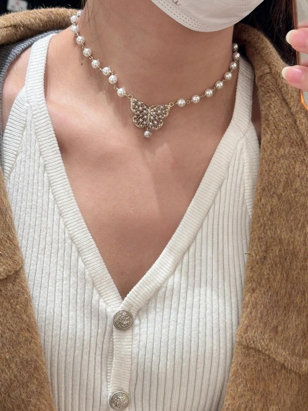 Dior Hollow Butterfly Pearl Necklace