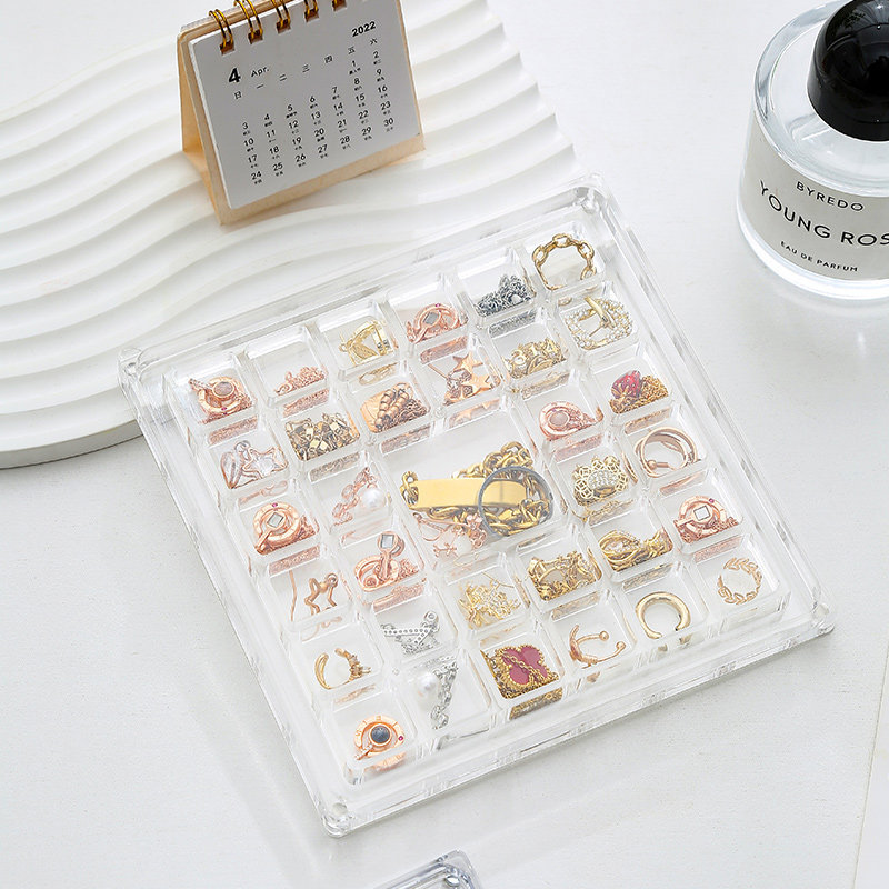 Acrylic Magnetic Shell Display Box