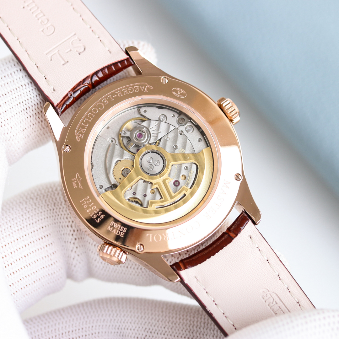 Jaeger-LeCoultre Master Geographer Q1428421