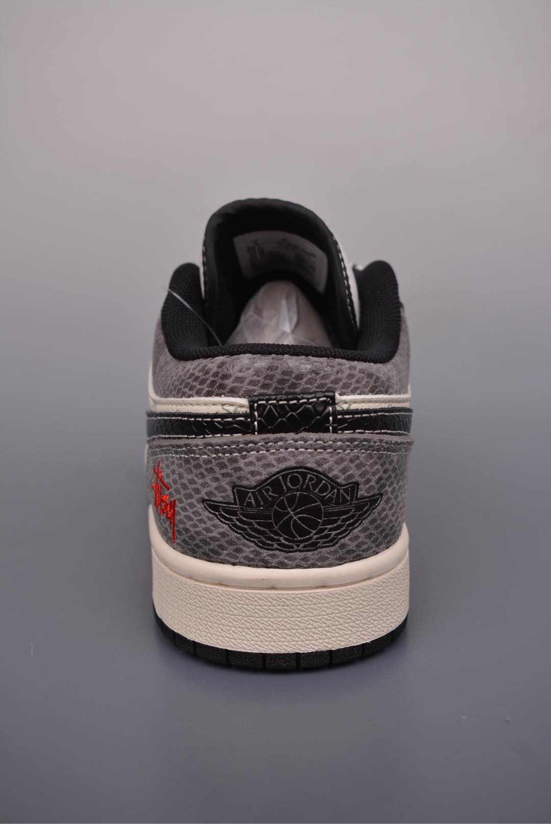 Stussy x Nike Air Jordan 1 Low OG Year of the Snake Beige Gray Snake Pattern FC1688-2