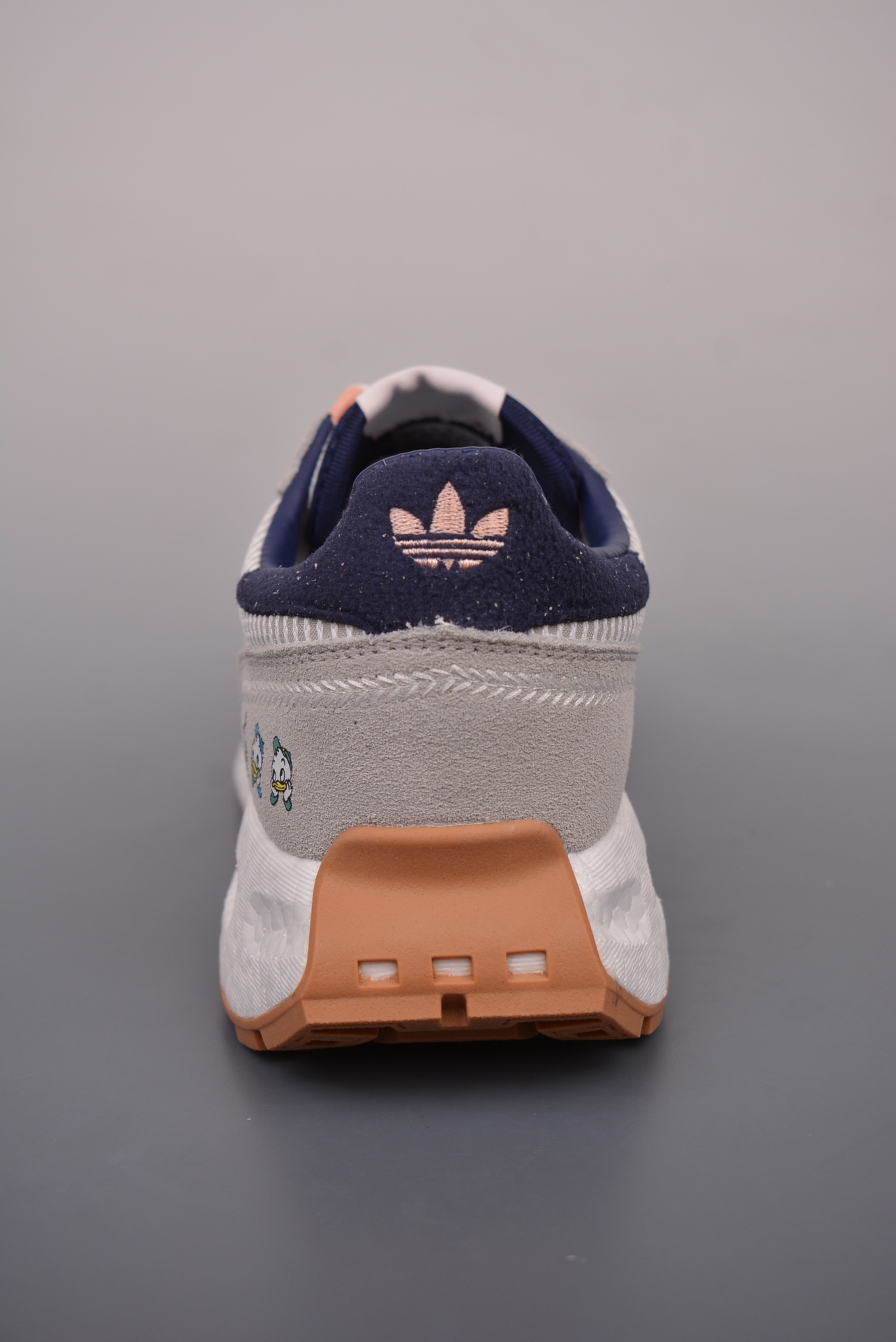 《Donald Duck》 x Adidas Originals Retropy Boost E5 Light Grey Blue JR0107