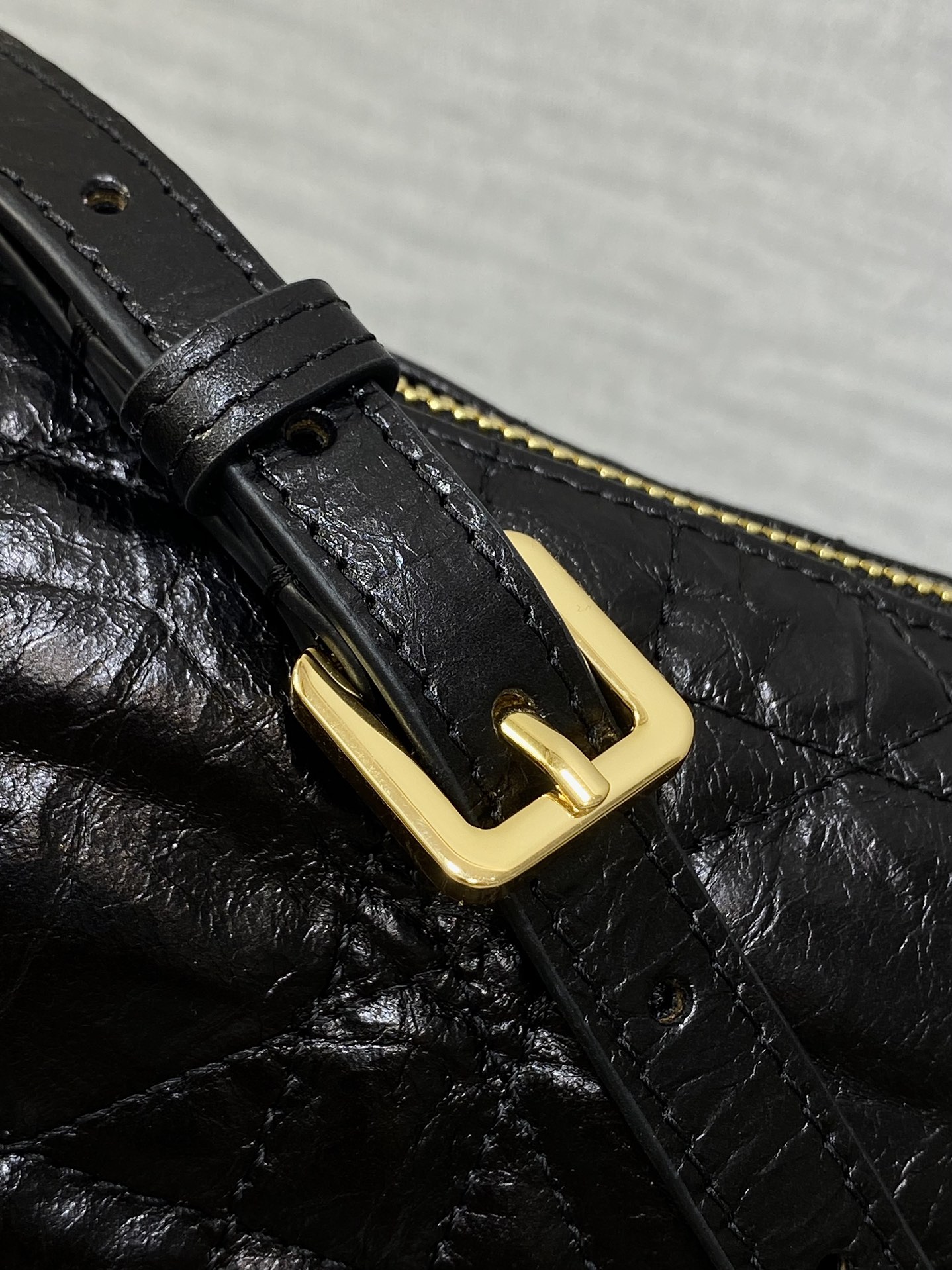Dior Hobo star chain bag