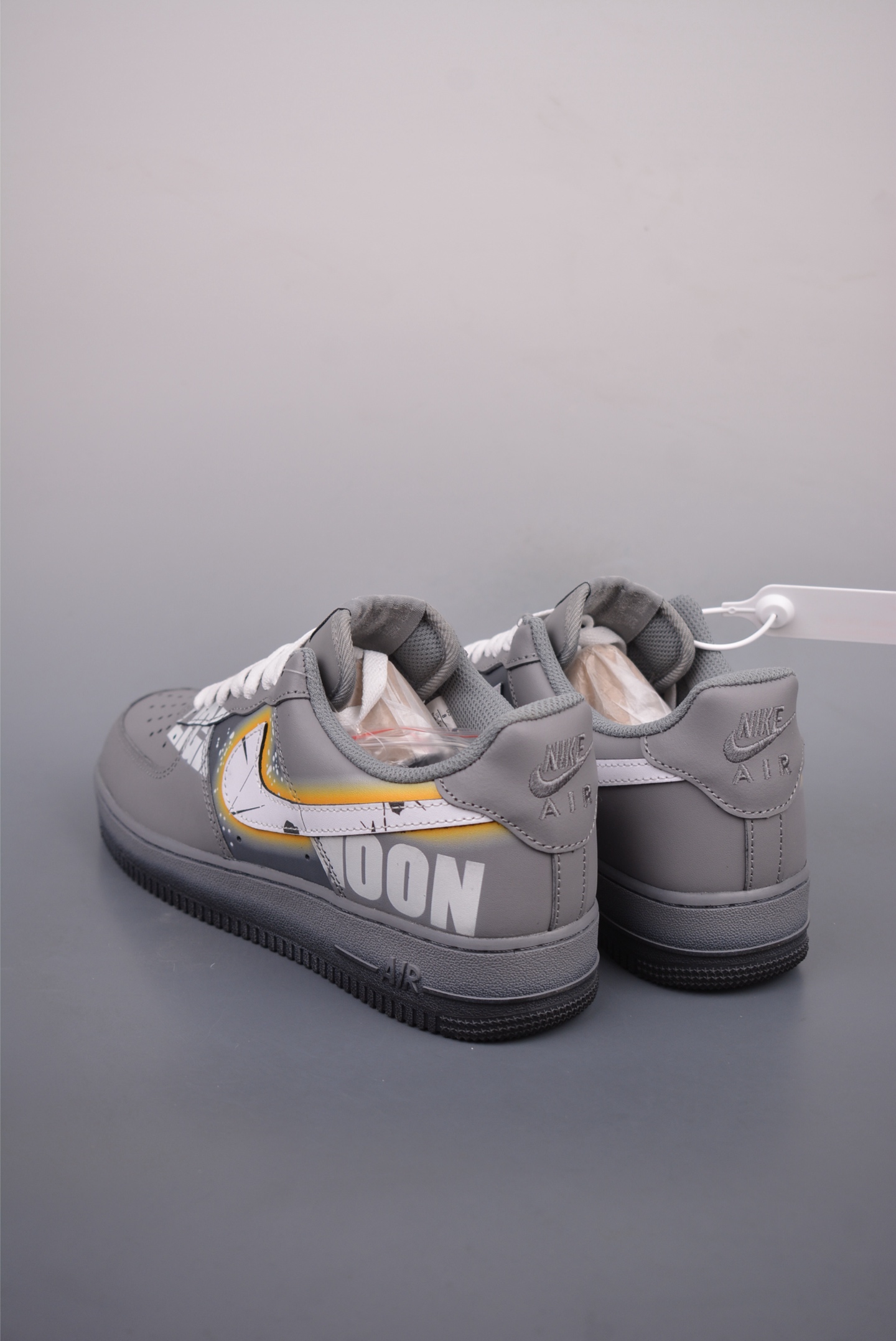 Nike Air Force 1'07 Low Grey and White Graffiti CW2288-111