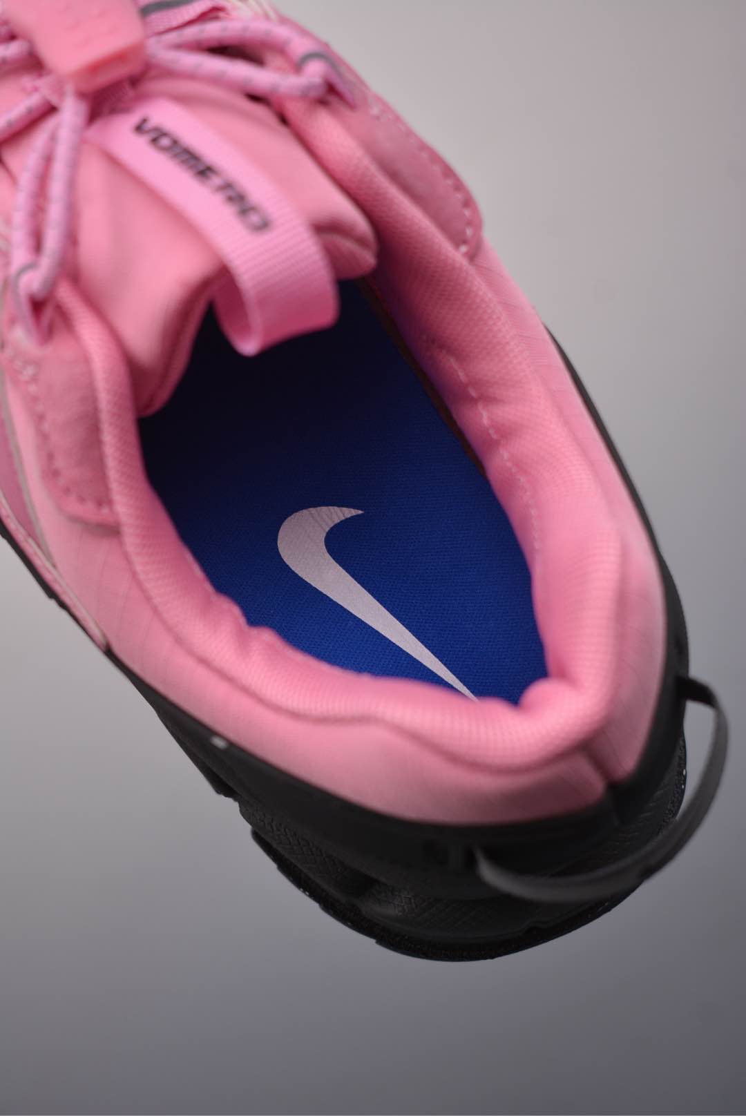 Nike Zoom Vomero 5 RoamElemental Pink HQ2181-300