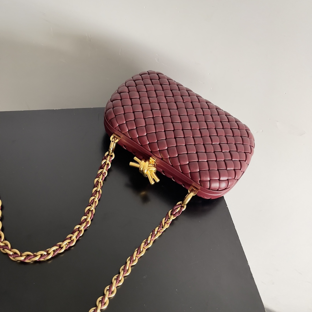 Bottega Veneta 24 Spring Fashion Braided Chain Evening Bag 776662