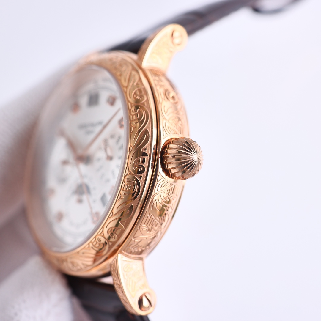 Patek Philippe Calatrava Engraved Watch