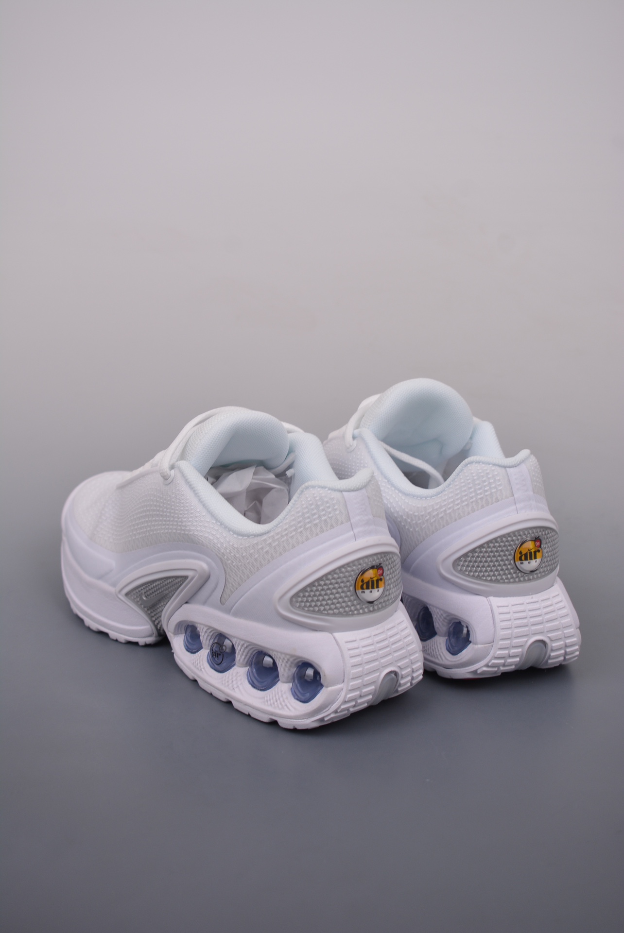 Nike Air Max DN Tirple White DV3337-101