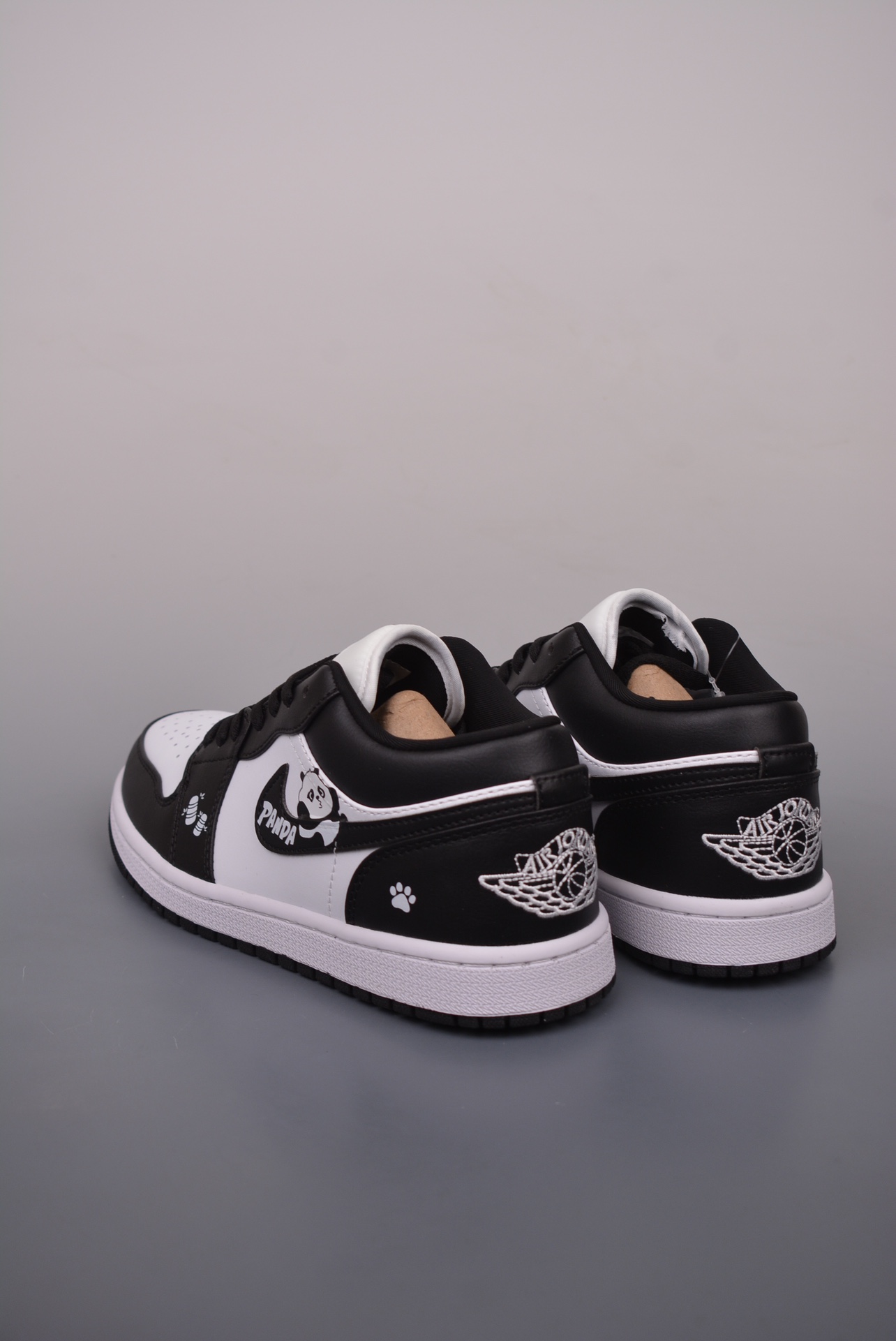 Air Jordan 1 Low SE Black White Panda DC0774-101