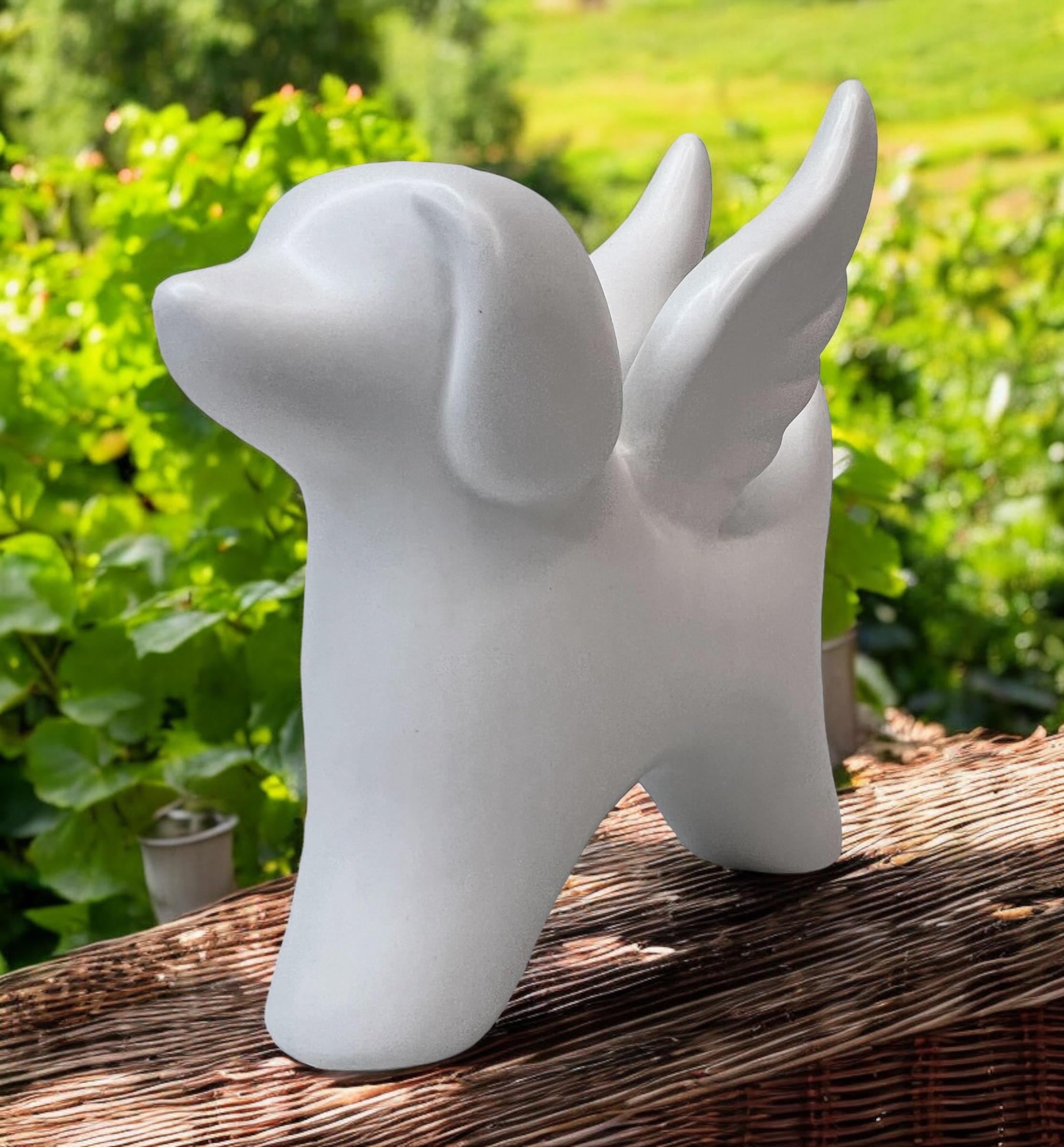 Resin Angel Pet Figurine – A Heartfelt Memorial Keepsake 🐾✨