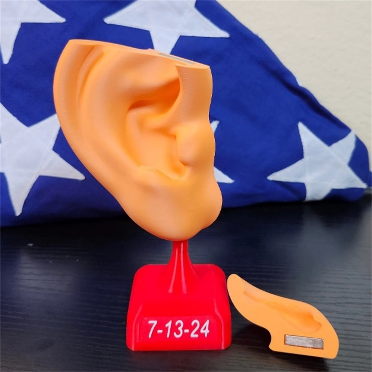 Trump Ear Tabletop Arrangement